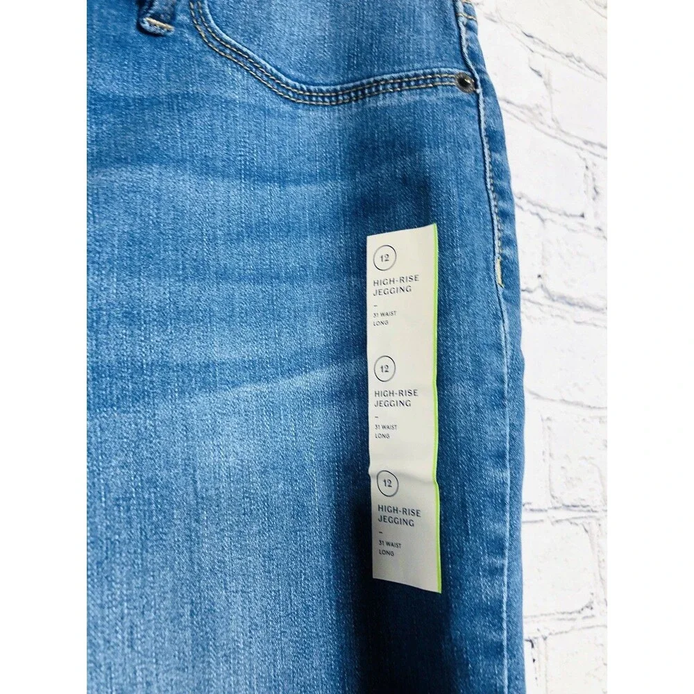 Universal Thread Women High-Rise Jegging Smooths & Sculpts Blue Jeans Size 12/31